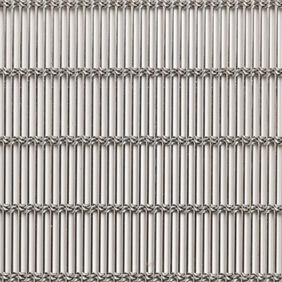 É possível usar telas metálicas decorativas em instalações artísticas?